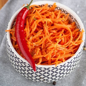 Délicieuses salades de carottes pour l'hiver: recettes avec photos