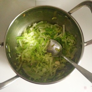 Comment garder les poireaux pour l'hiver: séchage, congélation et les meilleures recettes de préparations