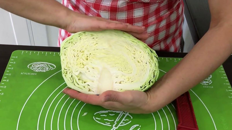 Comment fermenter correctement le chou avec du chou: instructions étape par étape et options de recette