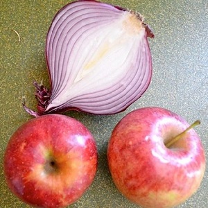 Comment cuisiner et utiliser des oignons avec du sucre contre la toux