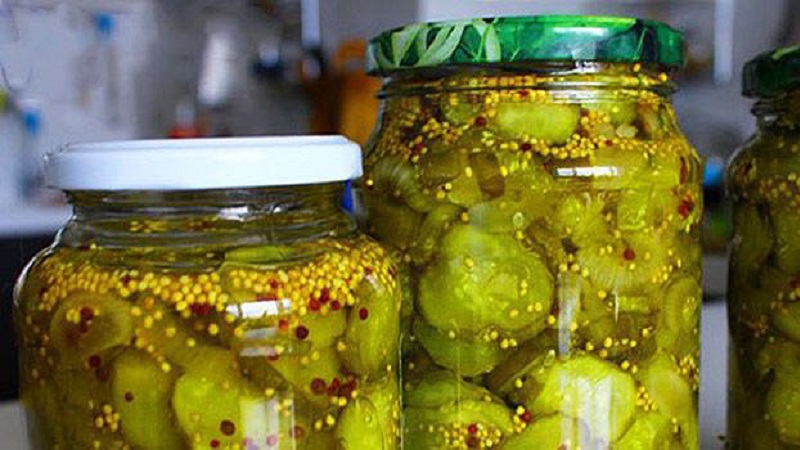 Les meilleures recettes pour cuire des concombres à la moutarde pour l'hiver dans des bocaux à froid