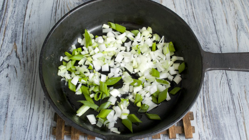 Est-il possible de manger des oignons frits tout en perdant du poids et quelle est sa teneur en calories