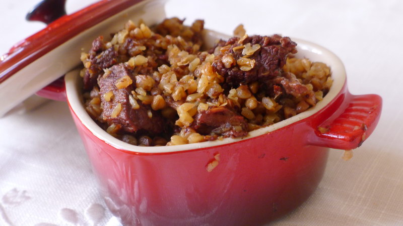 Est-il possible de perdre du poids avec du sarrasin avec de la viande et quelle est sa teneur en calories