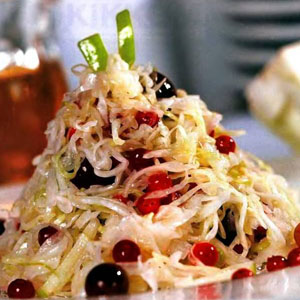 Nous préparons une délicieuse choucroute aux canneberges à la maison