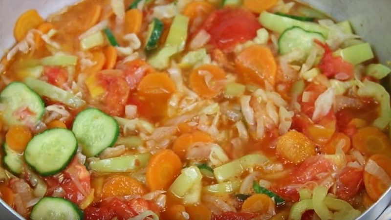 Les plus délicieuses recettes de choux de Bruxelles marinés pour l'hiver