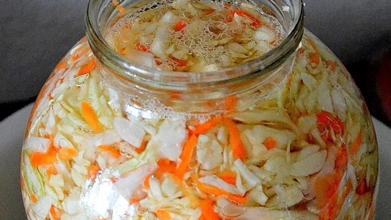 Que faire s'il y a peu de saumure dans la choucroute et pourquoi cela peut arriver