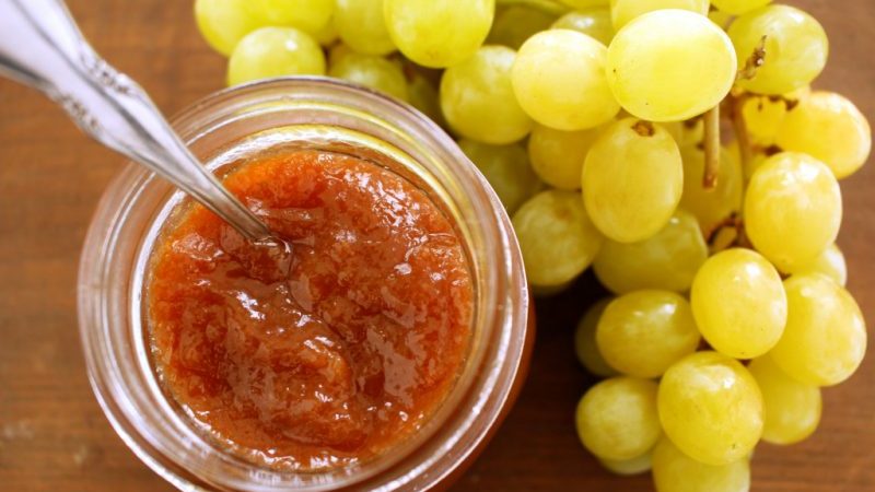 Comment bien congeler les raisins pour l'hiver au congélateur et est-il possible de le faire