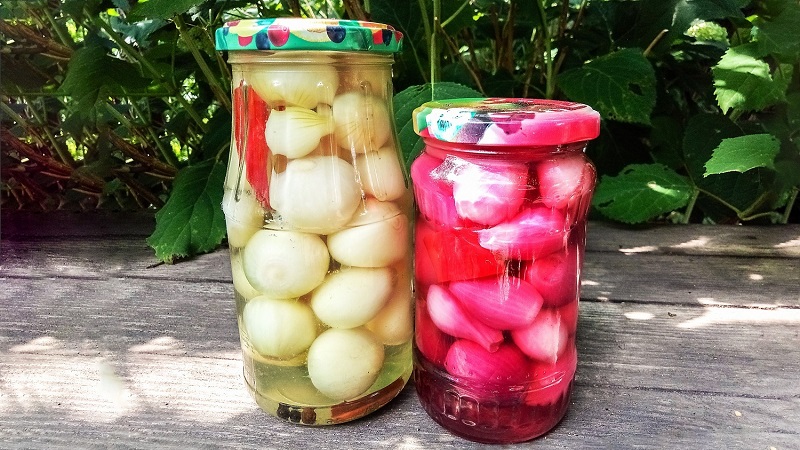 Les meilleures recettes d'oignons marinés pour l'hiver à la maison