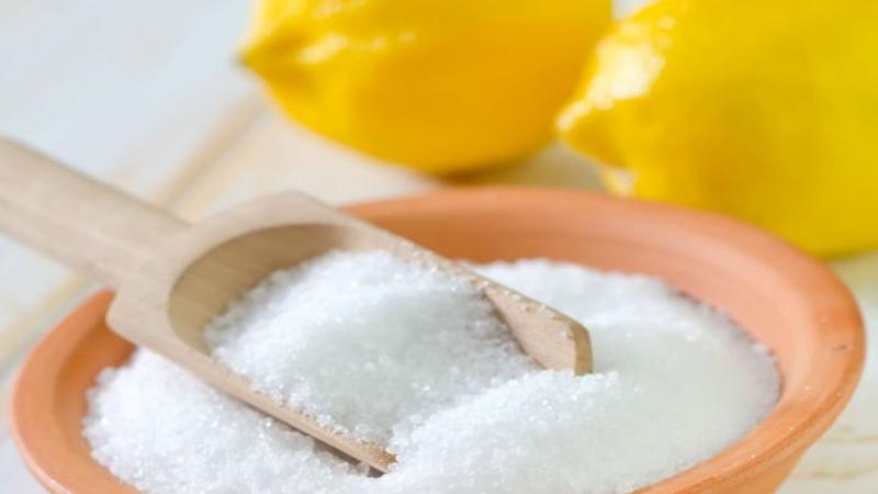 Caractéristiques des concombres marinés à l'acide citrique: recettes pour pots de 1 et 3 litres