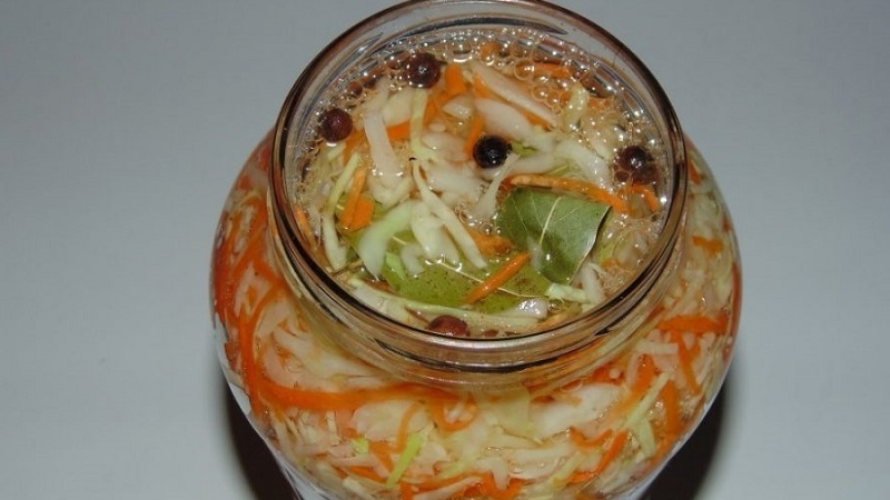 Recettes simples et délicieuses pour saler le chou en saumure avec du sel et du sucre