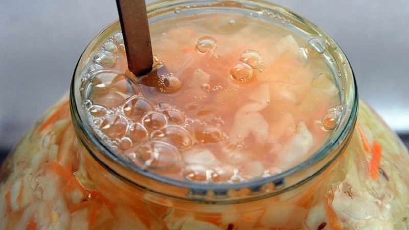 Pourquoi le jus de choucroute est-il utile pour le visage et comment préparer divers masques avec