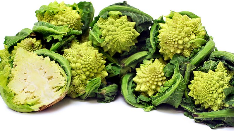 Pourquoi le chou Romanesco est-il utile, à quoi il ressemble sur la photo, est-il difficile de le cultiver et comment le cuire