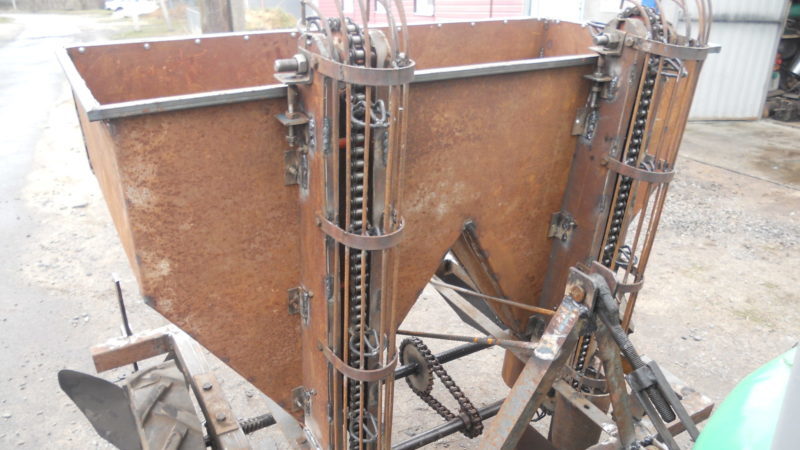 Comment faire soi-même un planteur de pommes de terre à deux rangs