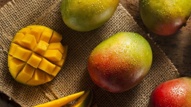 Comment conserver une mangue à la maison pour l'empêcher de se gâter