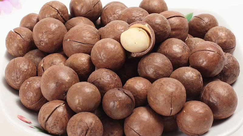 Comment et combien de noix de macadamia est consommée