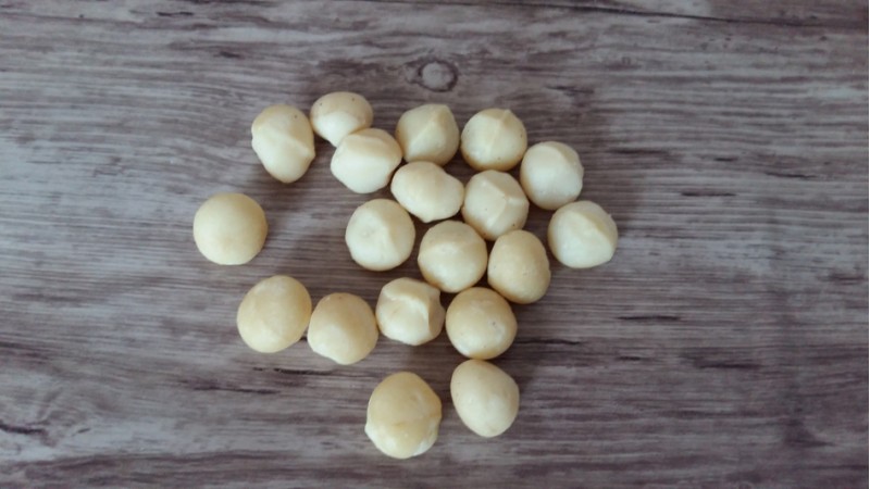 Comment et combien de noix de macadamia est consommée