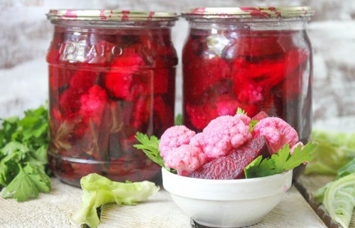 Comment faire cuire le chou-fleur mariné pour l'hiver