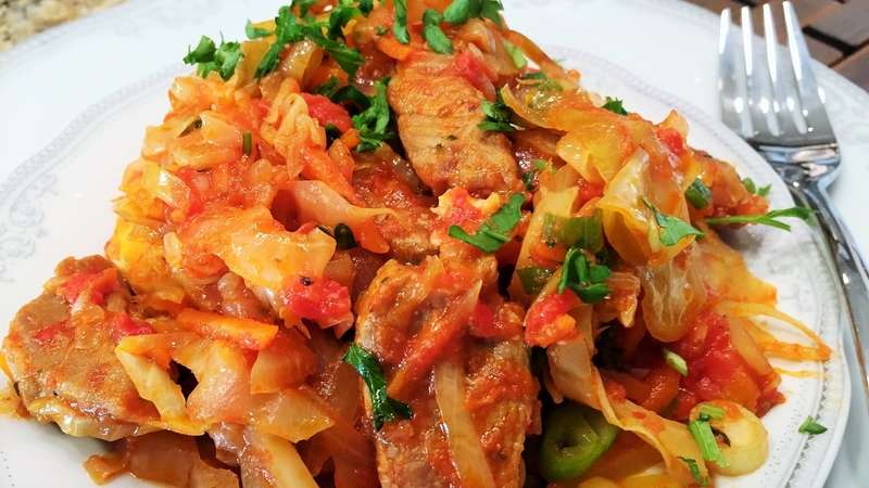 Est-il possible de manger du chou cuit pendant l'allaitement et cela nuira-t-il au bébé