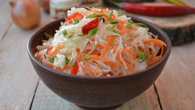 Chou salé en une journée rapide et savoureux: des recettes simples pour la collation préférée de tous