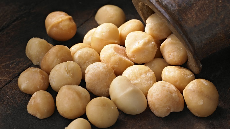 Quel est le goût et l'odeur de la noix de macadamia, comment la manger correctement