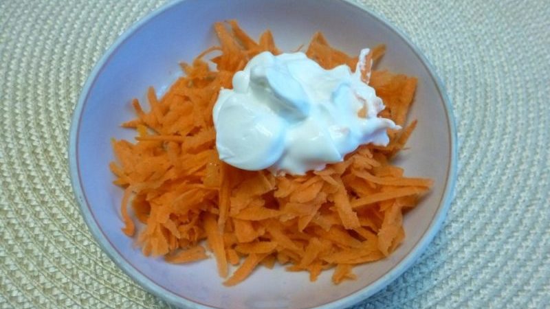Propriétés utiles des carottes râpées à la crème sure