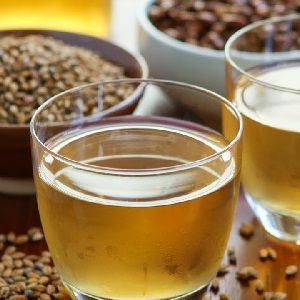 Les avantages et les inconvénients des boissons d'orge - café, décoctions