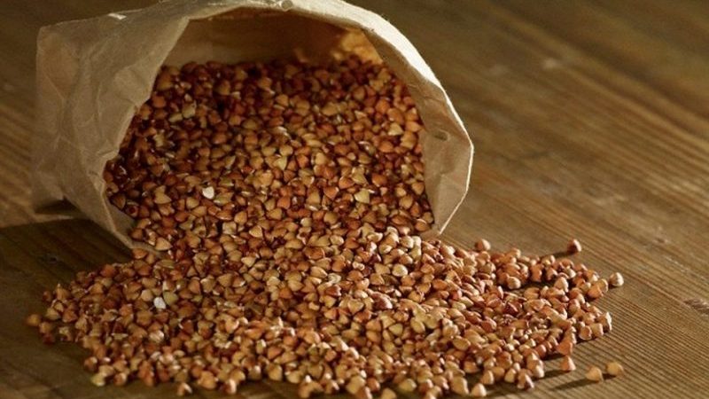 Combien de sarrasin est stocké à la maison