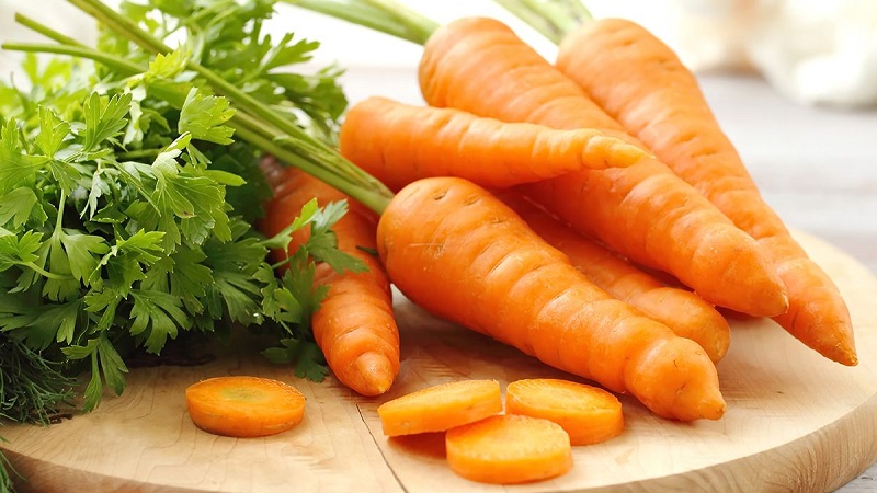 Carottes - de quel type de plante il s'agit, combien il pèse, en quoi il consiste - tout sur les carottes