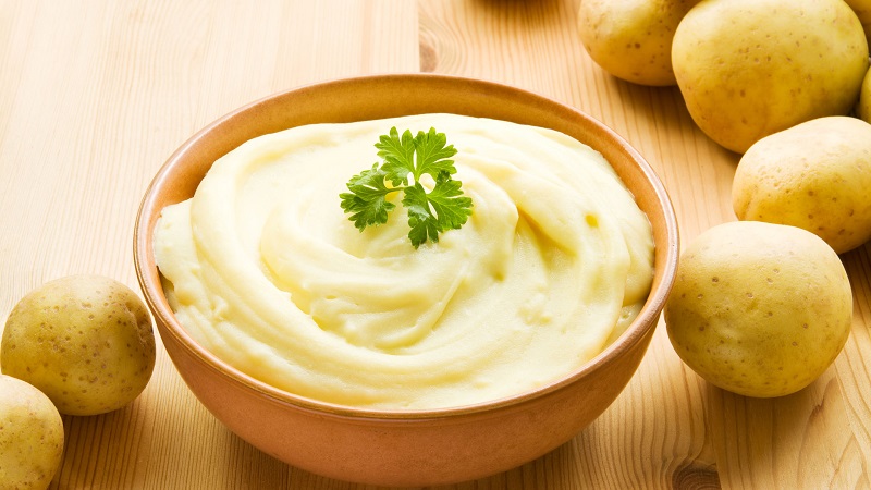 Pourquoi pendant la grossesse tire les pommes de terre et est-il possible de les manger