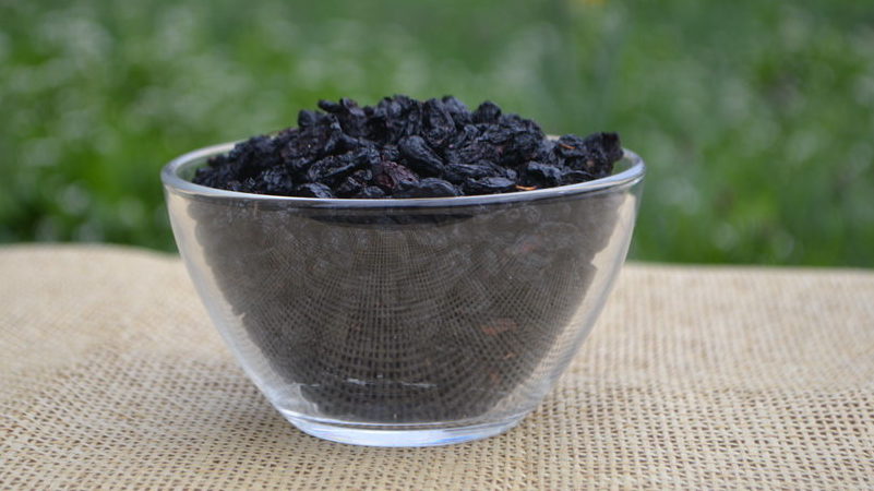 Comment sécher le chèvrefeuille pour l'hiver à la maison